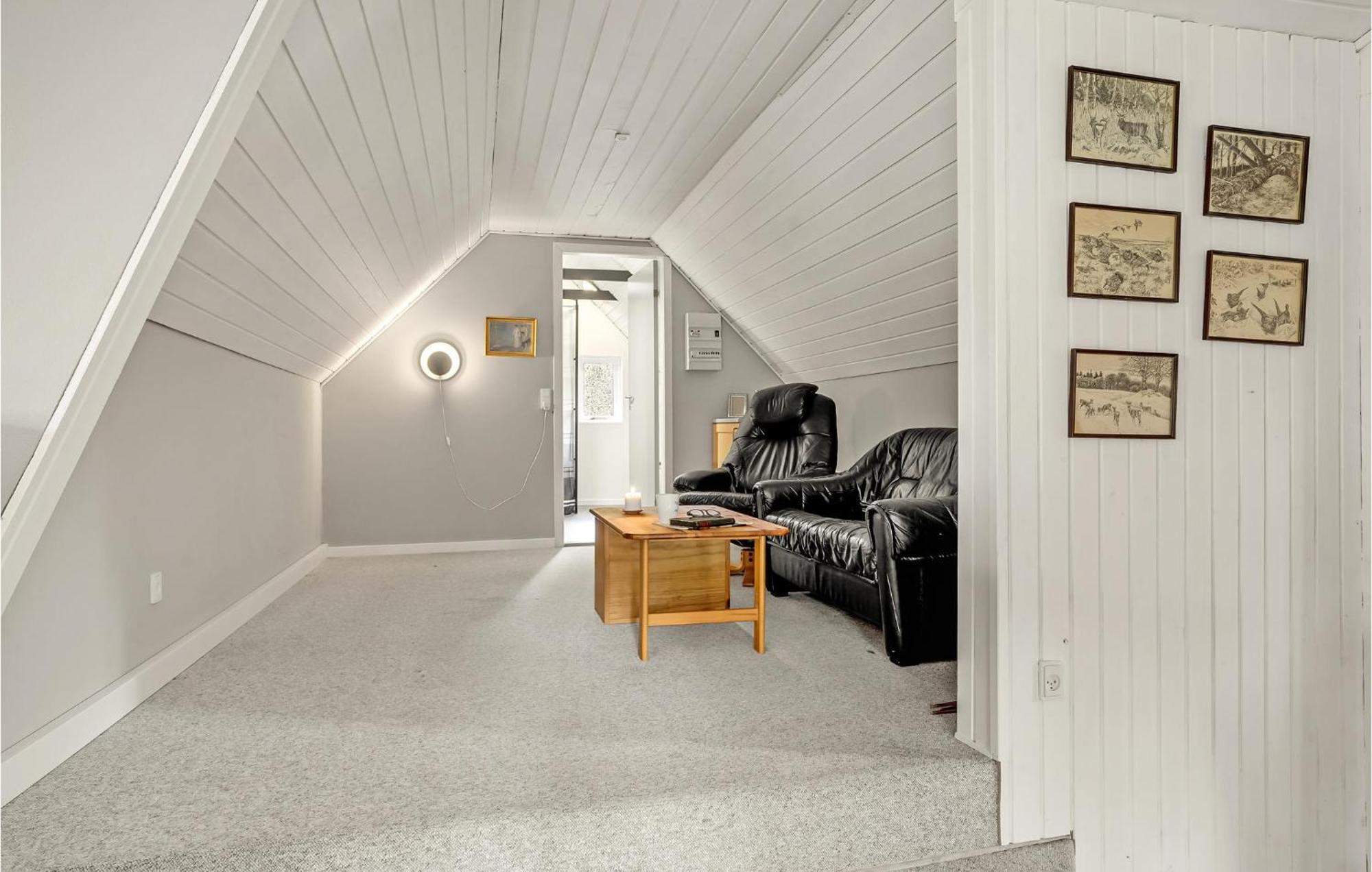 Beautiful Home In Herning With Kitchen Eksteriør bilde